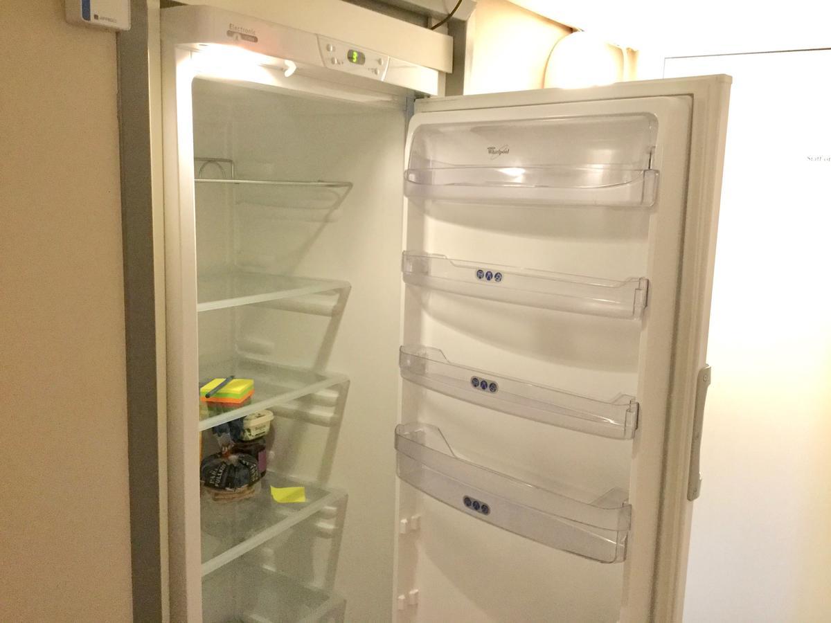 Selmas Hytt Och Salong Hostel Упсала Екстериор снимка