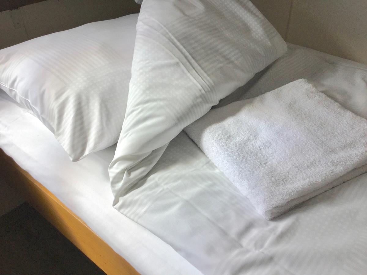 Selmas Hytt Och Salong Hostel Упсала Екстериор снимка